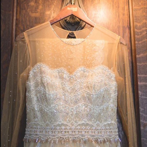 Tarun Tahiliani Embroidered Indian Bridal Gown - Picture 3 of 10